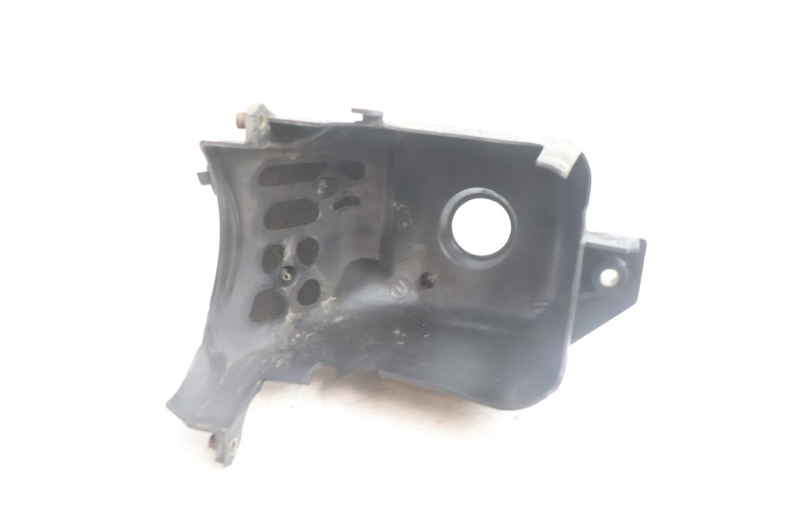 photo de Cylinder Head Cover KYMCO AGILITY FR 2T 50 (2012 - 2017) - Gros plan technique