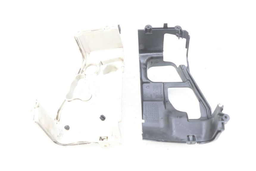 photo de CACHE CYLINDRE APRILIA SXR 50 (2021 - 2023)