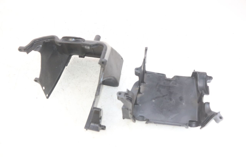 photo de CACHE CYLINDRE PEUGEOT CITYSTAR AIR 125 (2014 - 2017)