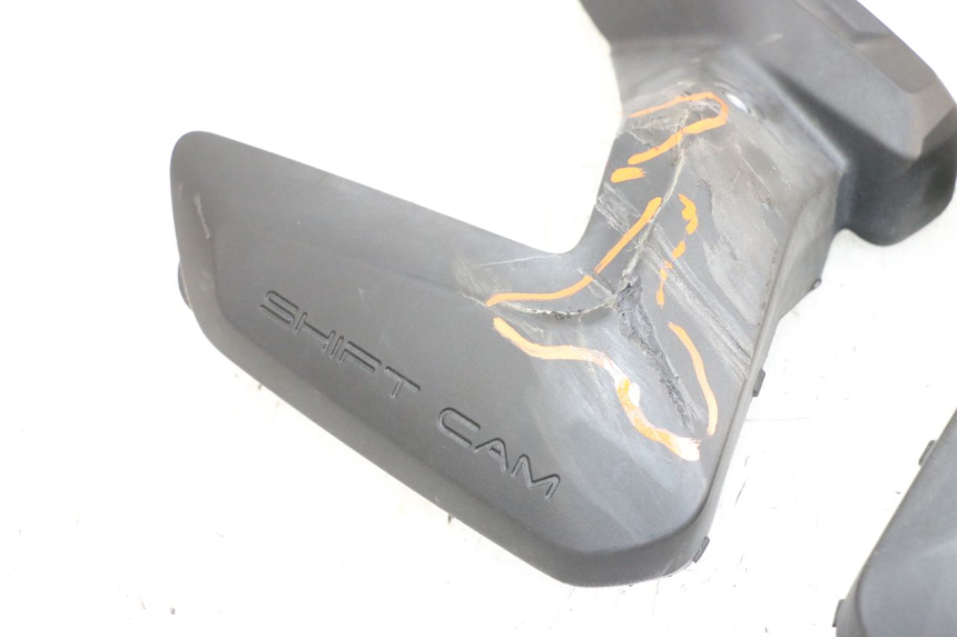 photo de CACHE CYLINDRE BMW R GS 1250 (2021 - 2024) - Vue produit