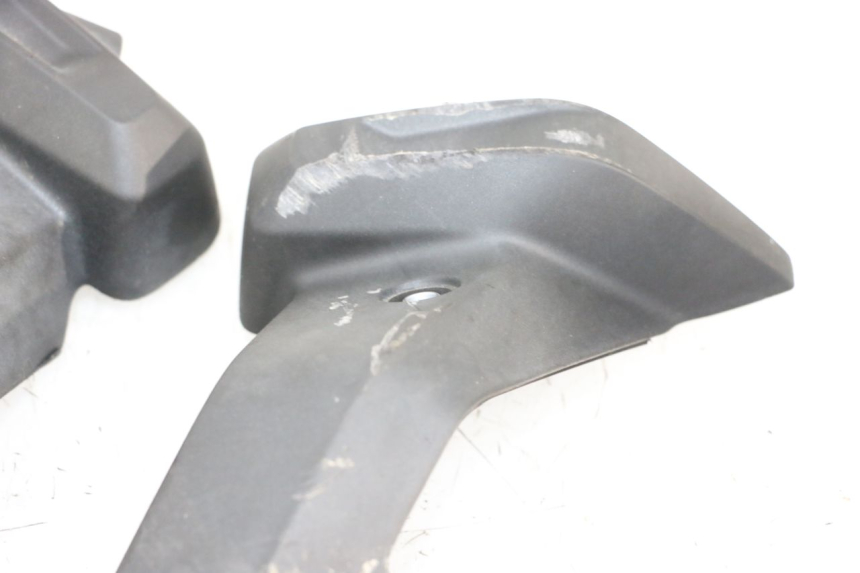 photo de CACHE CYLINDRE BMW R GS 1250 (2021 - 2024) - Pièce contrôlée