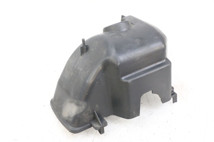 photo de CACHE CYLINDRE PEUGEOT SPEEDFIGHT 100 (1997 - 2007) - Points de fixation