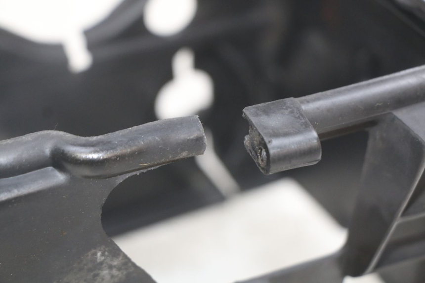 photo de CACHE CYLINDRE SYM SYMPHONY 125 (2009 - 2015)