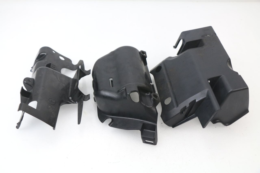 photo de CACHE CYLINDRE HONDA VFR F 1200 (2010 - 2015)