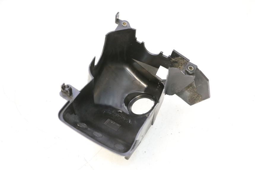 photo de CACHE CYLINDRE PEUGEOT VIVACITY 50 (2004 - 2009) - Gros plan technique