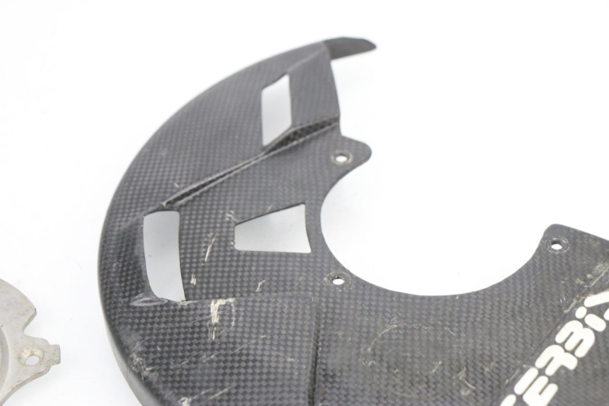 photo de CACHE DISQUE FREIN YAMAHA YZF YZ-F 450 (2006 - 2009) - Autre angle de vue