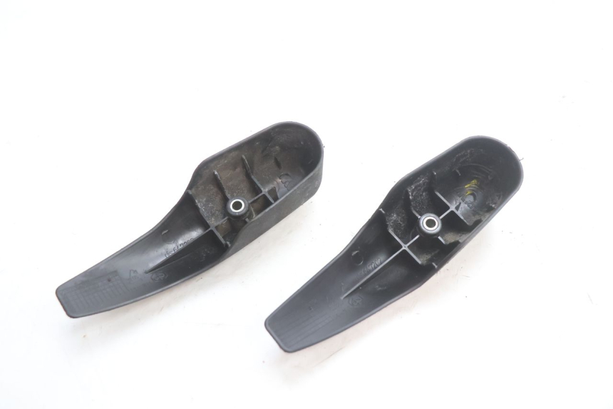 photo de CACHE FOURCHE PIAGGIO MP3 LT 300 (2010 - 2016) - Vue d’ensemble