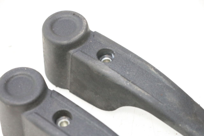 photo de CACHE FOURCHE PIAGGIO MP3 500 (2016 - 2018) - Autre angle de vue