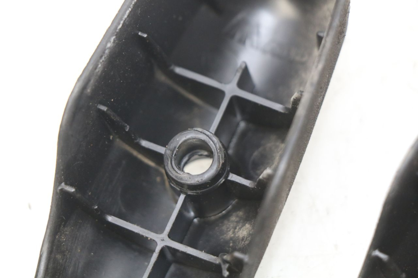 photo de CACHE FOURCHE PIAGGIO MP3 LT 300 (2010 - 2016)