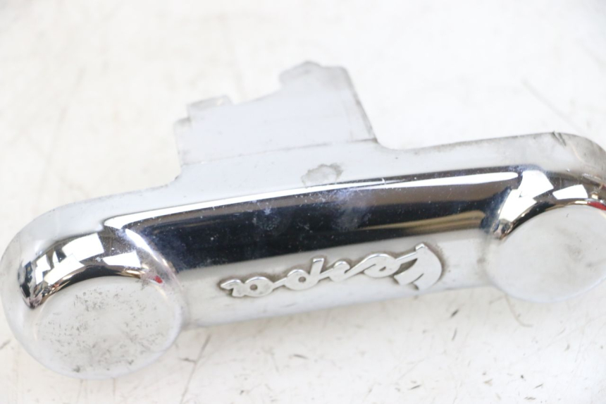 photo de CACHE FOURCHE PIAGGIO VESPA GRANTURISMO 200 (2004 - 2005)