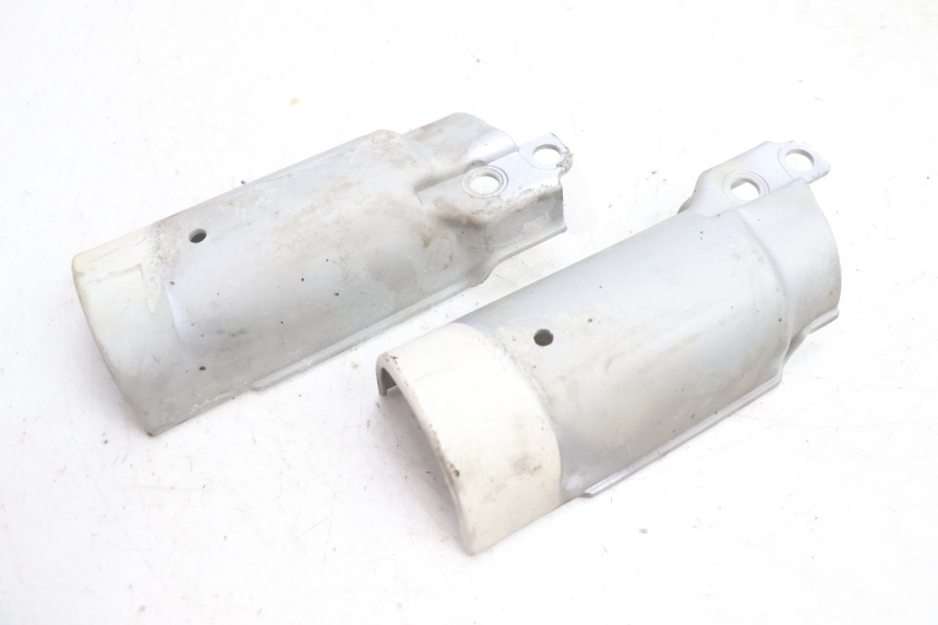 photo de CACHE FOURCHE APRILIA SCARABEO GT 125 (1999 - 2007) - Détail de la pièce