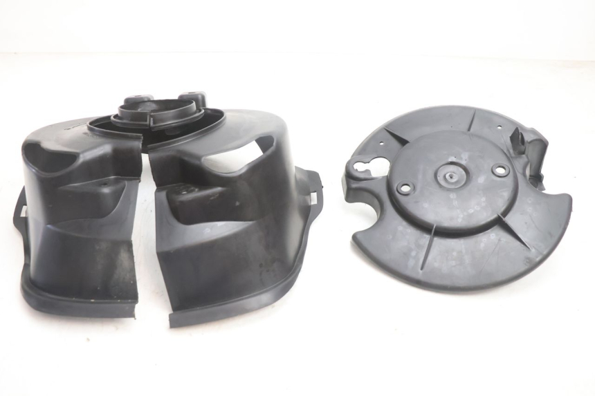 photo de CACHE FOURCHE PEUGEOT TKR TREKKER FURIOUS 50 (2005 - 2014) - Détail de la pièce
