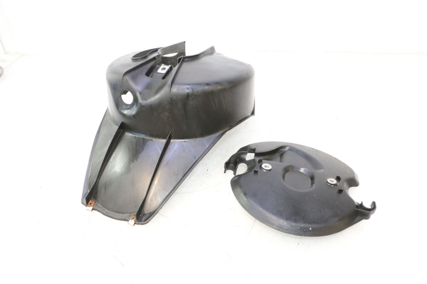 photo de CACHE FOURCHE PIAGGIO TYPHOON 50 (2000 - 2009) - Autre angle de vue