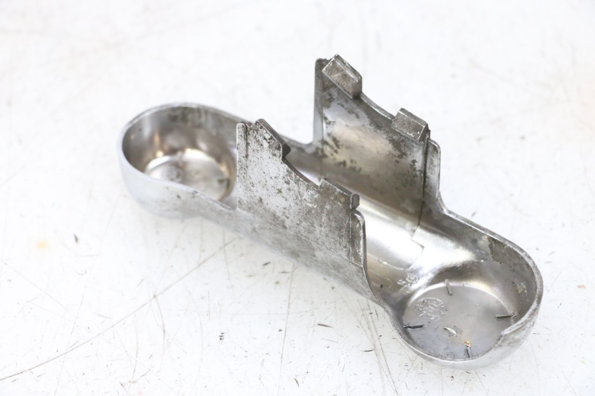 photo de CACHE FOURCHE PIAGGIO VESPA GTS SUPER IE 125 (2009 - 2016) - Détail de la pièce