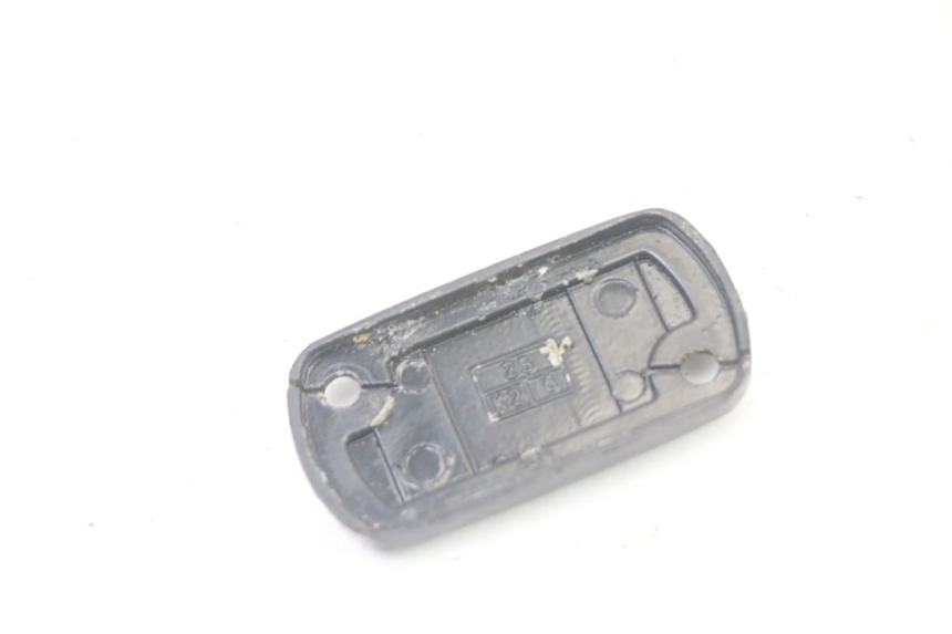 photo de CACHE MAITRE CYLINDRE PEUGEOT ELYSTAR 50 (2002 - 2014)