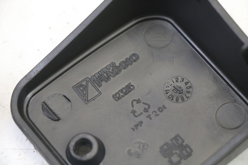 photo de CACHE MAITRE CYLINDRE PIAGGIO MP3 500 (2011 - 2015)