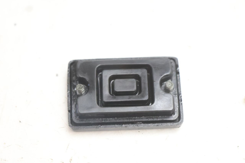 photo de CACHE MAITRE CYLINDRE KEEWAY RY6 2T 50 (2011 - 2019) - Zoom état d’usage
