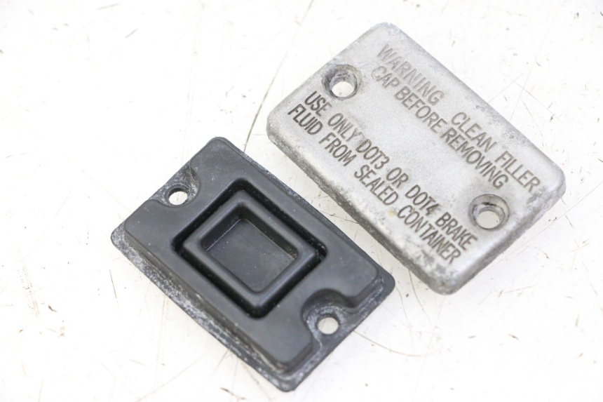 photo de CACHE MAITRE CYLINDRE TGB X-MOTION XMOTION 125 (2008 - 2014)