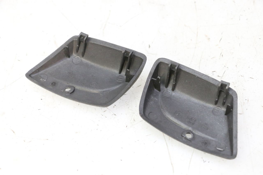 photo de CACHE MAITRE CYLINDRE PIAGGIO X9 EVOLUTION 125 (2003 - 2007)