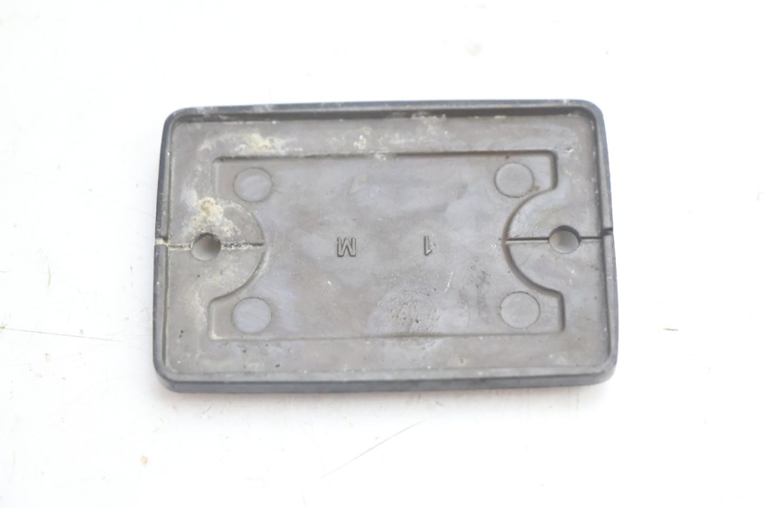 photo de CACHE MAITRE CYLINDRE KAWASAKI ZX-6R ZX6R 600 (1995 - 1997) - Zoom état d’usage