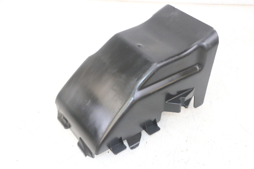 photo de CACHE MOTEUR PEUGEOT JET FORCE CARBU 50 (2003 - 2016)
