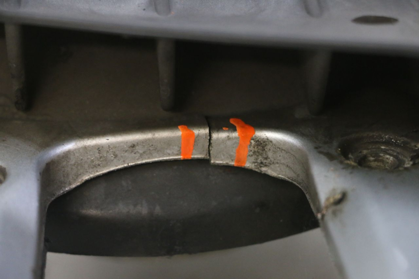 photo de CACHE MOTEUR PIAGGIO MP3 LT 400 (2007 - 2012)