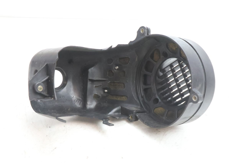 photo de CACHE MOTEUR KYMCO SUPER 8 2T 50 (2007 - 2013) - Gros plan technique