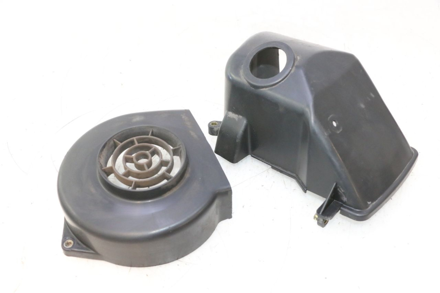 photo de CACHE MOTEUR PEUGEOT VIVACITY NEW 2T 50 (2008 - 2017) - Détail de la pièce