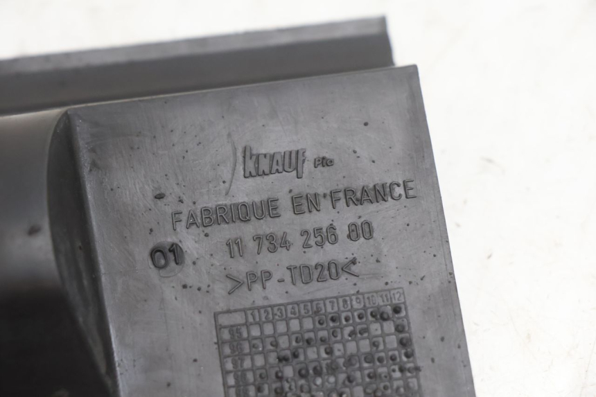 photo de CACHE MOTEUR PEUGEOT VIVACITY 50 (1998 - 2003) - Détail de la pièce