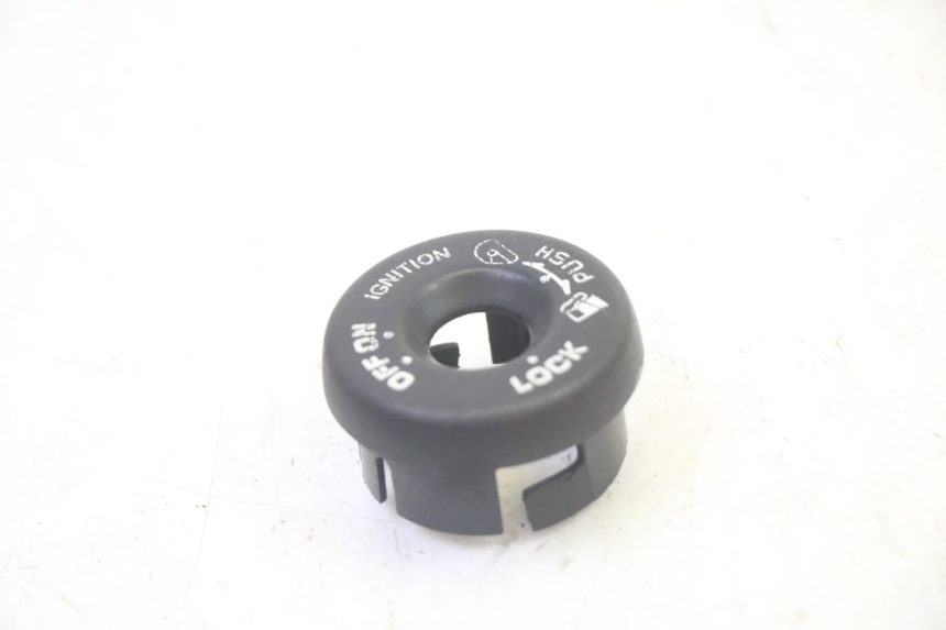 photo de CACHE NEIMAN HONDA FES S-WING SWING ABS 125 (2007 - 2015)