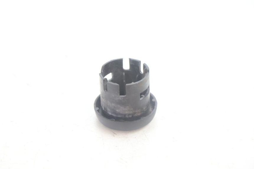 photo de CACHE NEIMAN SYM MIO 50 (2005 - 2010) - Zoom état d’usage