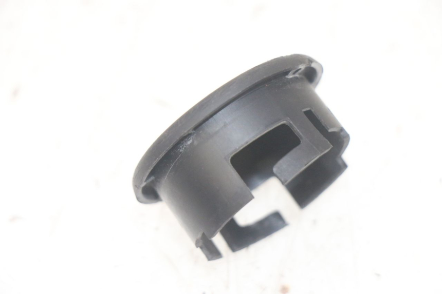 photo de CACHE NEIMAN PIAGGIO MP3 HPE 300 (2019 - 2026) - Autre angle de vue