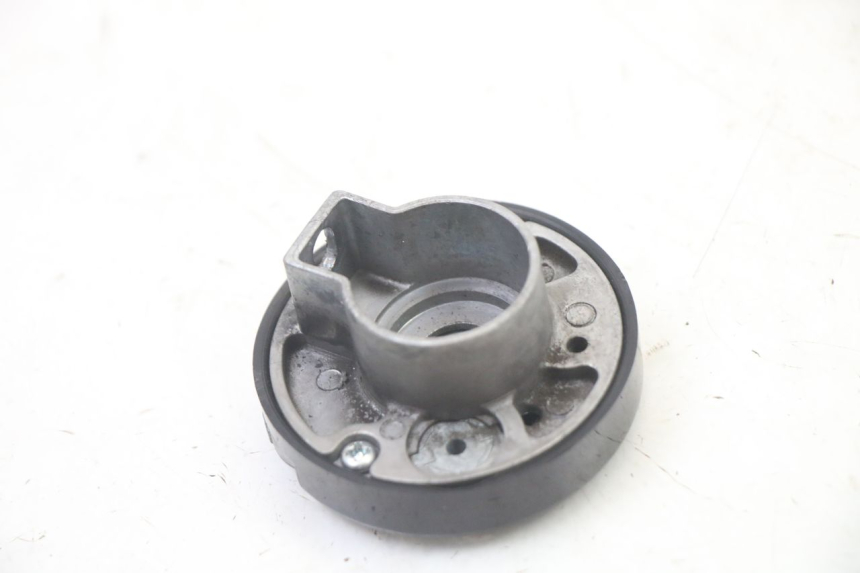 photo de CACHE NEIMAN SYM ORBIT III 3 4T 50 (2021 - 2025)