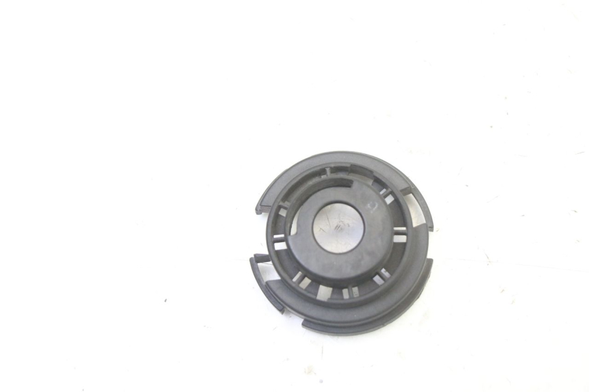 photo de CACHE NEIMAN PEUGEOT SATELIS 250 (2006 - 2012)