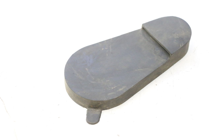 photo de CACHE POUSSIERE PHARE PIAGGIO MP3 500 (2011 - 2015) - Détail de la pièce
