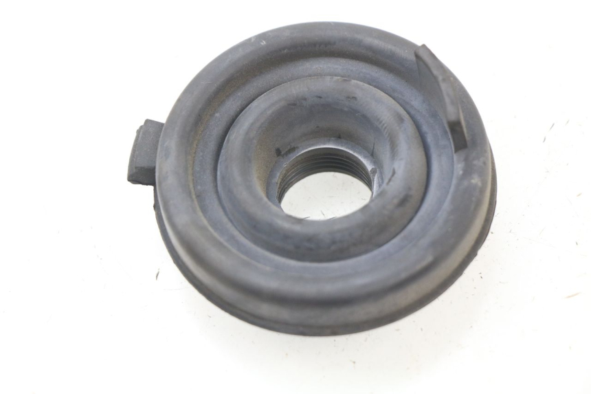 photo de CACHE POUSSIERE PHARE PIAGGIO PRIMAVERA 125 (2013 - 2021)