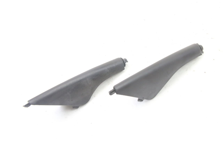 photo de CACHE RETROVISEUR APRILIA ATLANTIC 125 (2003 - 2009)