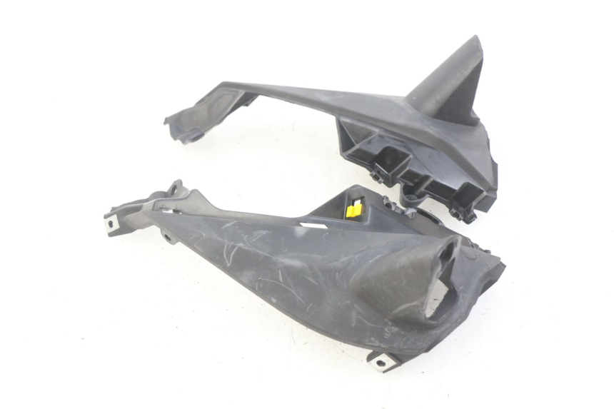 photo de CACHE RETROVISEUR HONDA FORZA 125 (2015 - 2016)