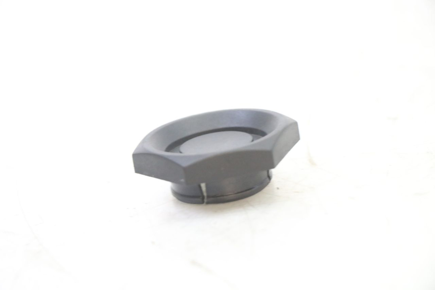photo de CACHE ROUE PIAGGIO NRG POWER PUREJET 50 (2018 - 2021)