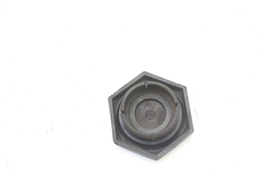 photo de CACHE ROUE PIAGGIO NRG POWER PUREJET 50 (2018 - 2021)