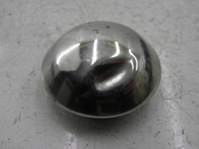 photo de CACHE ROUE PIAGGIO MP3 500 (2011 - 2015)