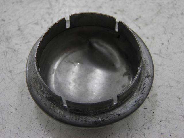 photo de CACHE ROUE PIAGGIO MP3 500 (2011 - 2015)