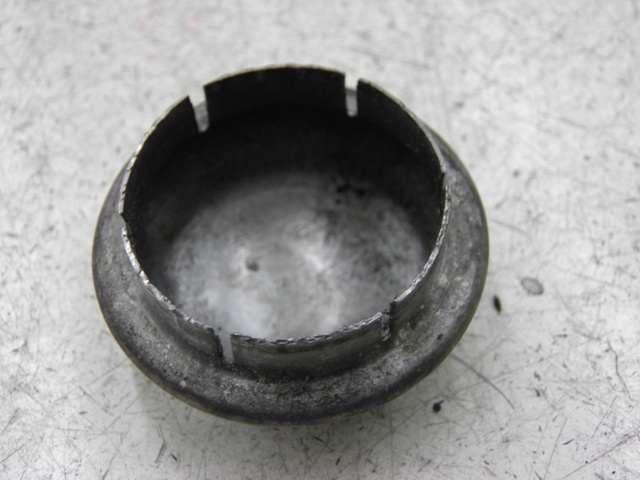 photo de CACHE ROUE PIAGGIO MP3 LT 300 (2010 - 2016)