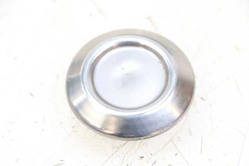 photo de CACHE ROUE PIAGGIO VESPA PRIMAVERA 4T 50 (2021 - 2024)