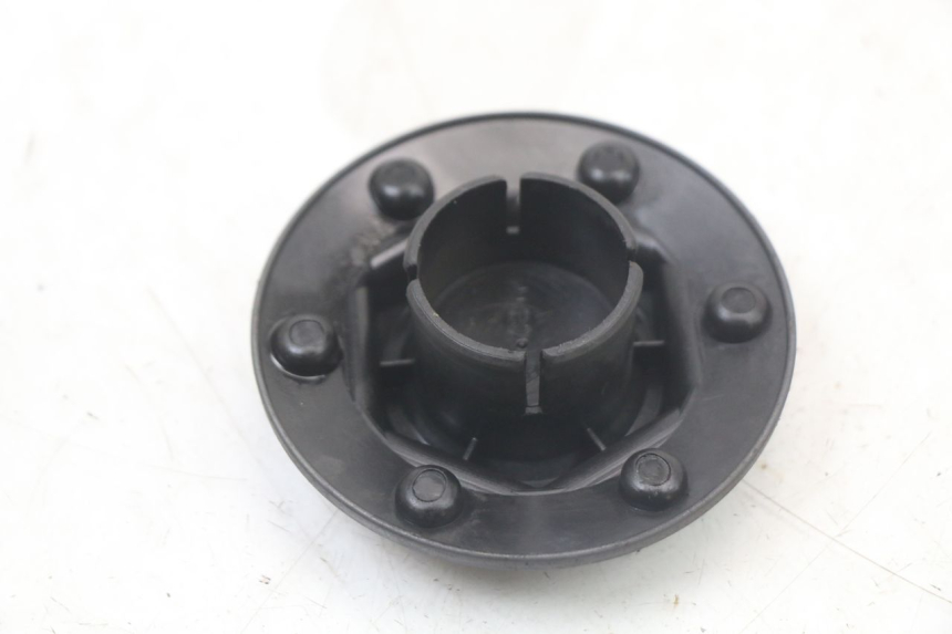 photo de CACHE ROUE GILERA RUNNER LC 50 (1997 - 1998) - Zoom état d’usage