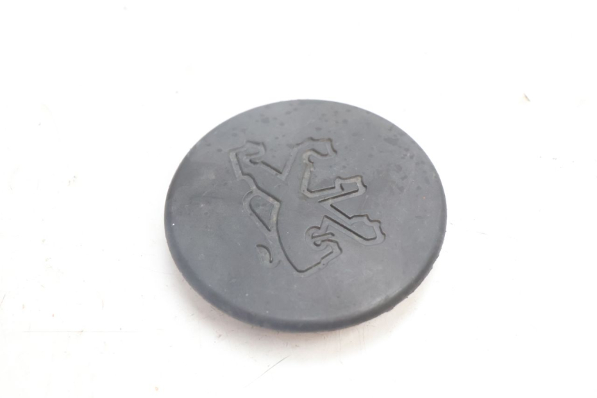 photo de CACHE ROUE PEUGEOT TREKKER TKR 50 (2005 - 2014) - Détail de la pièce
