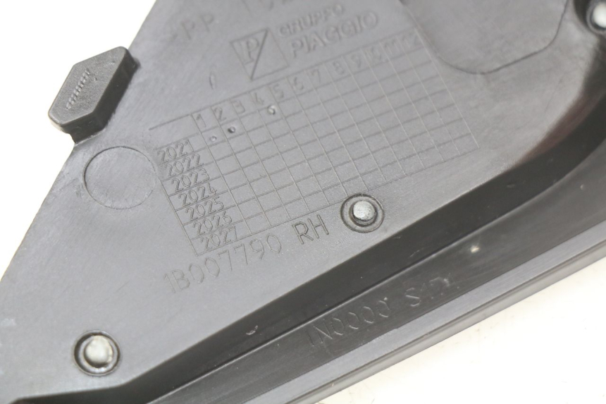 photo de CACHE SOUS SELLE APRILIA SXR 50 (2021 - 2023)
