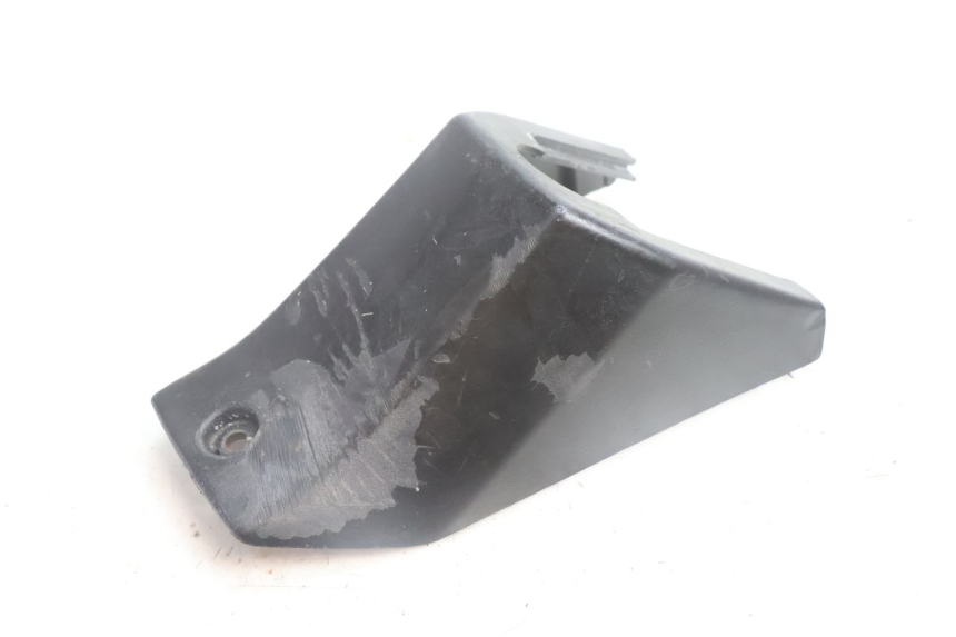 photo de CACHE SOUS SELLE MBK DAKOTA 50 (2003 - 2008) - Détail de la pièce
