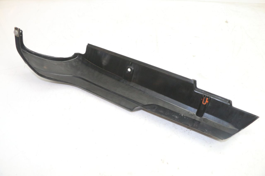 photo de CACHE SOUS SELLE DROIT PEUGEOT 103 SPX CLIP 50 (1989 - 1992) - Vue d’ensemble