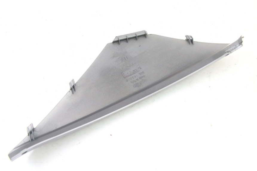 photo de CACHE SOUS SELLE DROIT APRILIA ATLANTIC 125 (2003 - 2009)